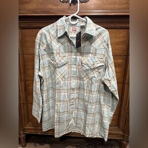 NWT Levi's light blue Plaid pearl snap Shirt